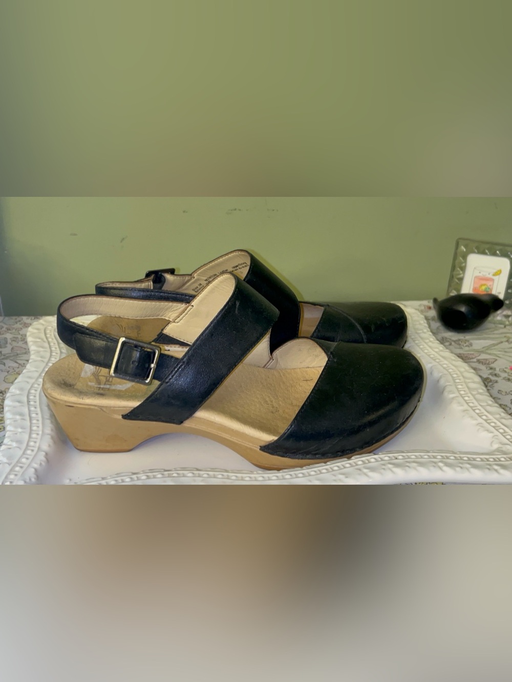 Dansko Kristy Black Sandals Size 38 (7.5) - Picture 4 of 8